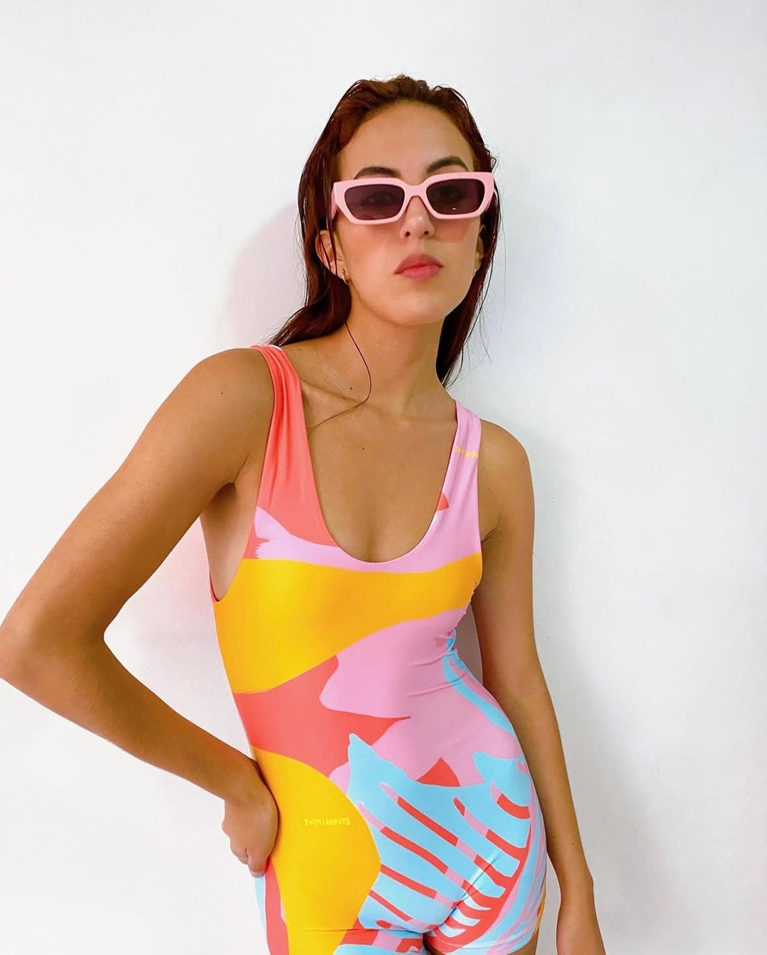 Enterizo 60’s Tropical · Silueta retro que estiliza